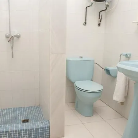 Cinc - Xeckin Holidays Apartment