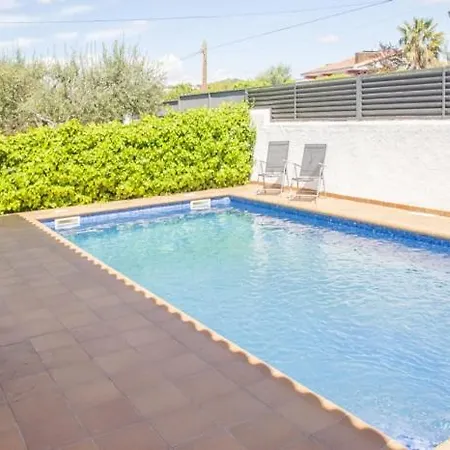 Cinc - Xeckin Holidays Apartment Cunit